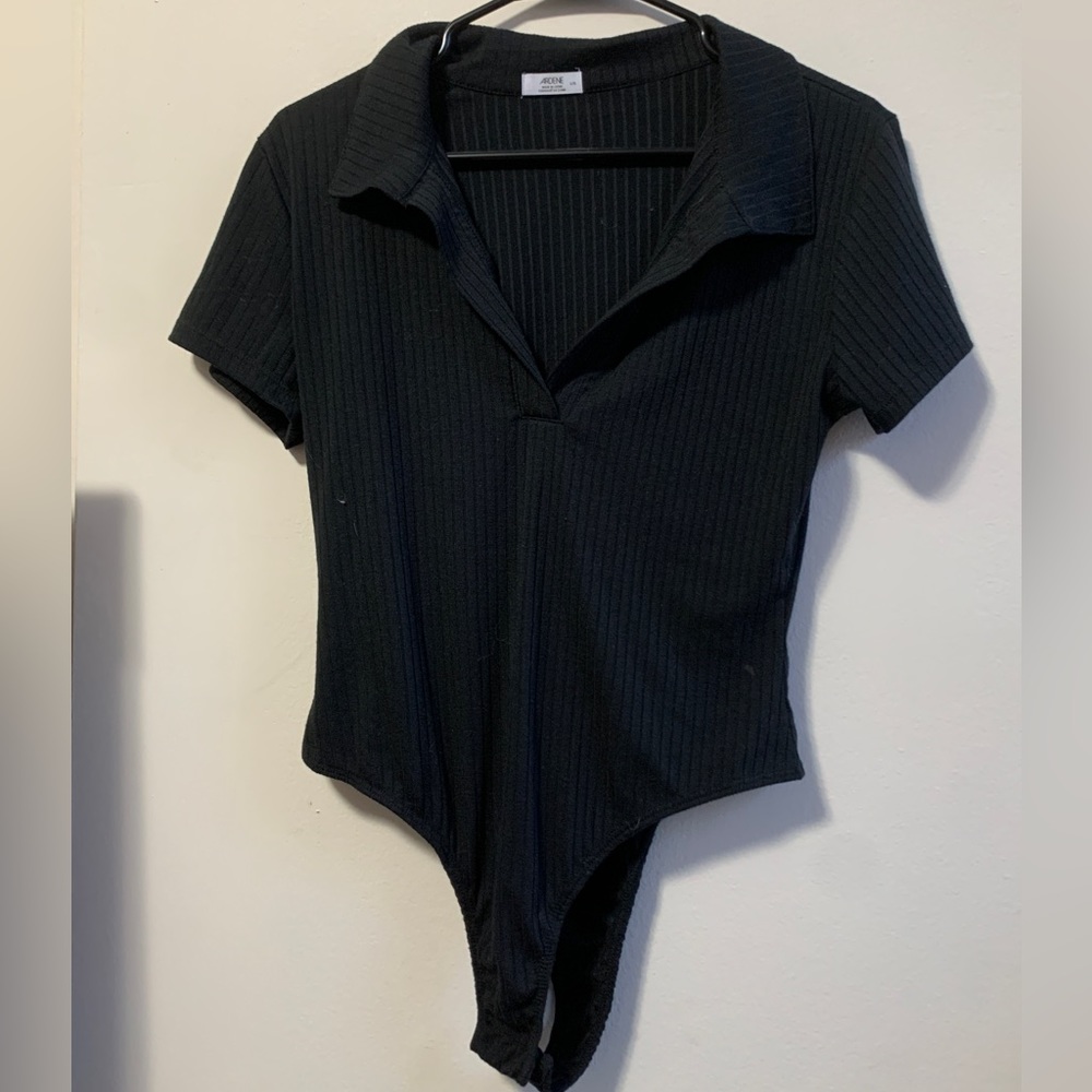 L Black Vneck Bodysuit